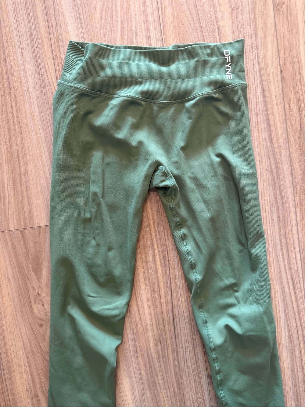 DFYNE Olive Green Active Leggings